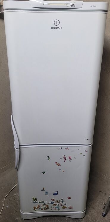 холодильник авангард: Холодильник Indesit, Б/у, Двухкамерный, No frost, 60 * 170 * 60