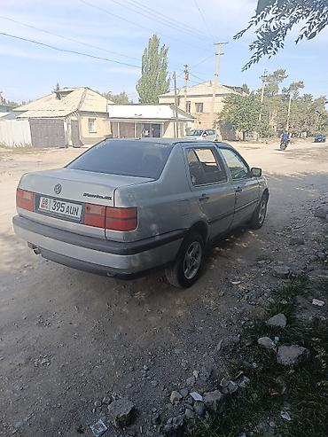 Volkswagen: Volkswagen Vento: 1994 г., 1.8 л, Механика, Бензин, Седан — 4