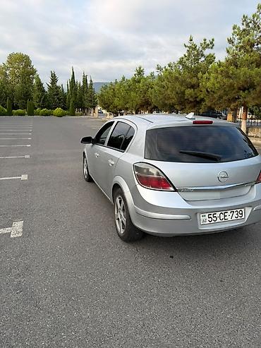 фольксваген пассат 1: Opel Astra: 1.4 л | 2009 г. 255000 км Хэтчбэк — 2
