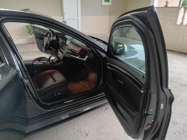 BMW: BMW 5 series: 2 l | 2014 il Sedan — 9