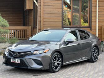 крыша на авто: Toyota Camry: 2019 г., 2.5 л, Автомат, Бензин, Седан