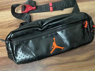 Çantalar: Jordan bel çantası (waist bag) - Rəng: qara, narıncı detallarla - — 1