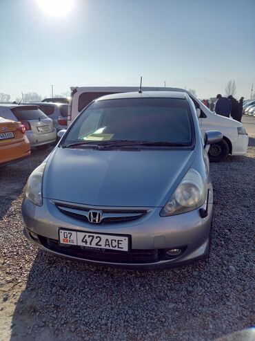 Honda: Honda Fit: 2006 г., 1.5 л, Вариатор, Бензин, Хэтчбэк