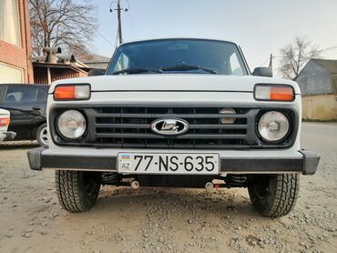 saved maşını: VAZ (LADA) 4x4 Niva: 1.7 l | 2013 il 106012 km Universal