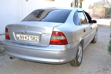 Opel: Opel Vectra: 1.6 l | 1998 il 367764 km Sedan — 3