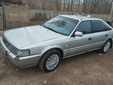 Mazda: Mazda 626: 1989 г., 2.2 л, Механика, Бензин, Седан — 3