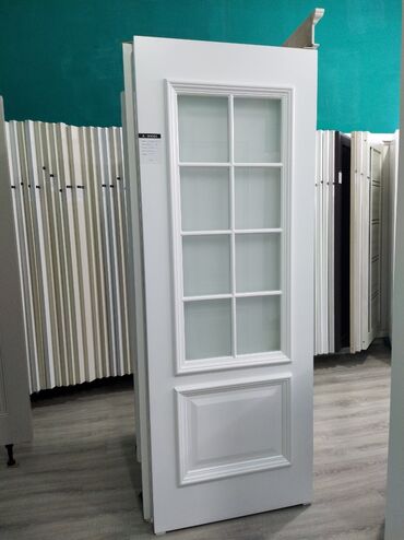 qapi sekilleri: Ağ rəngli interyer qapısı - Klassik dizayn: Üst hissədə 3x3 bölməli at lalafo.az qapi sekilleri: Ağ rəngli interyer qapısı - Klassik dizayn: Üst hissədə 3x3 bölməli