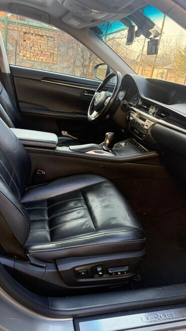 Lexus: Lexus ES: 2018 г., 2.5 л, Вариатор, Гибрид, Седан — 25