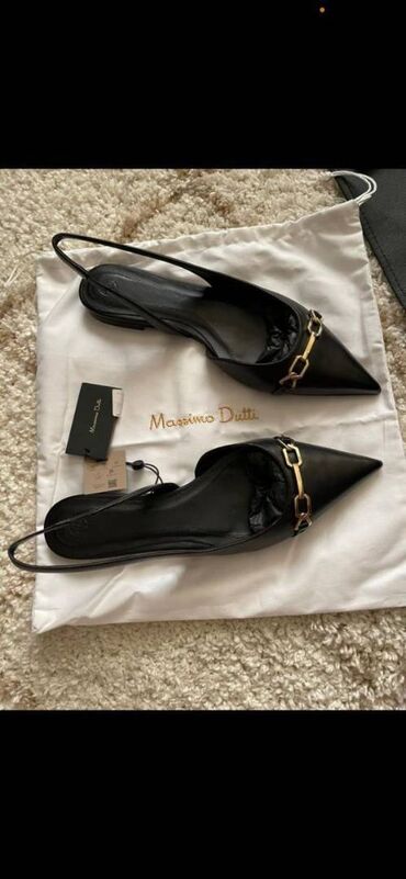 Женская обувь: Абсолютно новые кожаные остроносые слингбэки с этикеткой в чёрном
