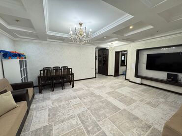 1 комнатная квартира купит: 4 комнаты, 98 м², Индивидуалка, 1 этаж