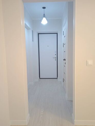 Продажа квартир: 3 комнаты, 56 м², Индивидуалка, 3 этаж, Евроремонт