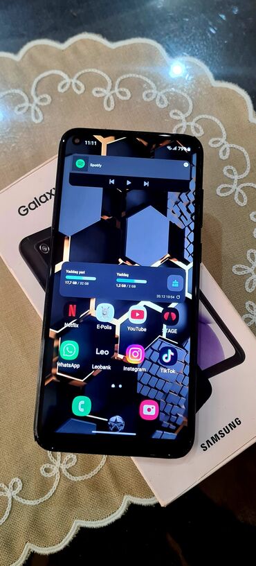 Samsung: Samsung Galaxy A11, 32 GB, rəng - Qara, Zəmanət, Sensor, Barmaq izi — 9