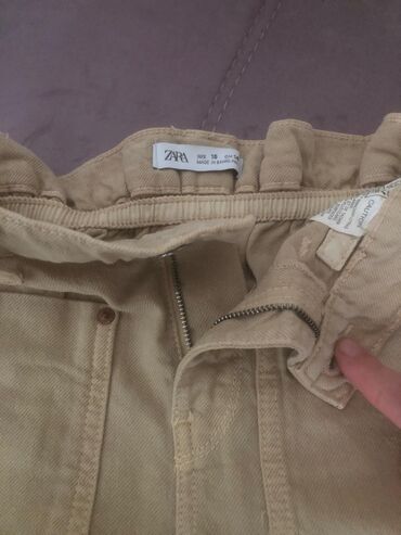 kişilər üçün trikotaj şortlar: Şort, Zara, rəng - Bej