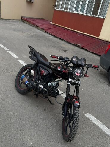 Honda: - M50, 50 sm3