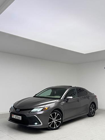 электро унаа: Toyota Camry: 2020 г., 2.5 л, Гибрид, Седан — 2