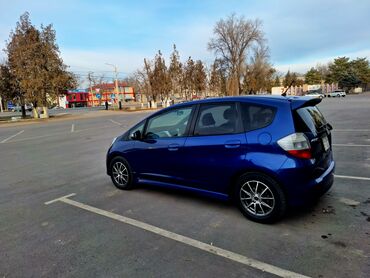 Honda: Honda Fit: 2010 г., 1.5 л, Автомат, Бензин, Хэтчбэк — 5