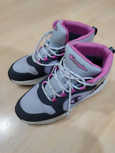 Patike: Champion patike za decu – visoki model - Brend: Champion (logo na — 1