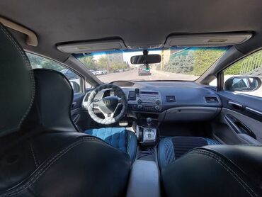 Honda: Honda Civic: 2008 г., 1.3 л, Автомат, Гибрид — 8