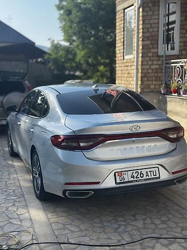hyundai grandeur цена: Hyundai Grandeur: 2018 г., 0.3 л, Автомат, Газ, Седан — 8