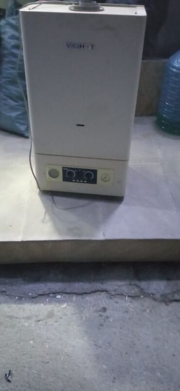 Radiatorlar: İşlənmiş Kombi Novahot 28 kVt, Ödənişli quraşdırma, Zəmanətli