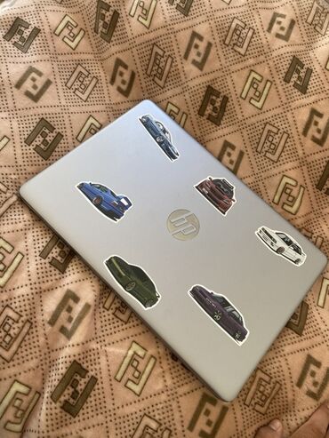 микрофон дистанционный: Ноутбук, HP, 16 ГБ ОЗУ, Intel Core i5, 15.6 ", Для несложных задач, память SSD