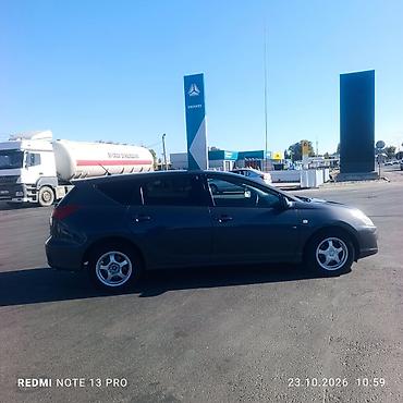 бампе: Toyota Matrix: 2003 г., 2 л, Автомат, Бензин, Хэтчбэк — 7