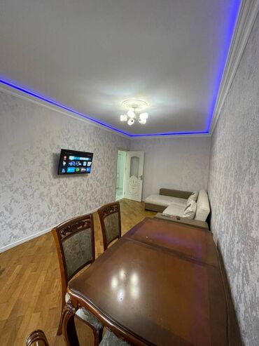 Uzunmüddətli kirayə mənzillər: Nesimi rayonu Tibb Universitetinin yaninda 8 noyabr metrosuna 3-4 — 2