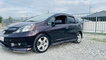 куплю машину фит: Honda Fit: 2013 г., 1.5 л, Автомат, Бензин, Седан