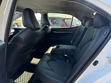 Toyota: Toyota Camry: 2023 г., 0.5 л, Автомат, Гибрид — 4