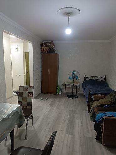 mida satis elanlari: 1 otaqlı mənzil – 3 мərtəbədə yerləşir Fikrət Əmirov parkın yanında — 9