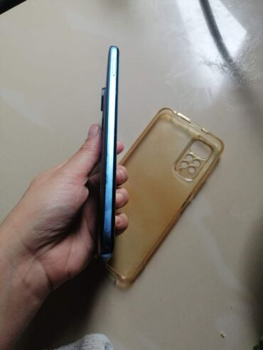 paket zenskih stvari ili na kom: Xiaomi Redmi Note 11S