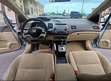 Honda: Honda Civic: 1.8 l | 2007 il Sedan — 2