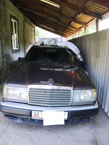 машина мерс с: Mercedes-Benz SLK 230: 1992 г., 2.3 л, Механика, Бензин, Седан