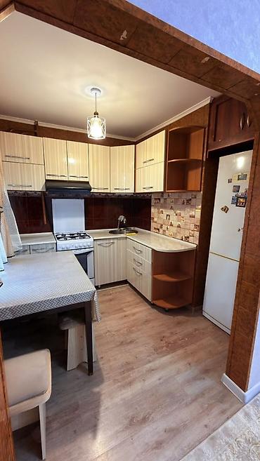 Продажа квартир: 3 комнаты, 60 м², 7 мкр 104 серия, 1 этаж, Евроремонт — 5