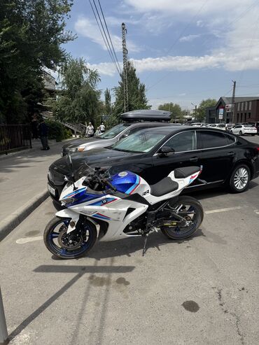 матор для лодки: Спортбайк Yamaha, 300 куб. см, Бензин, Взрослый, Новый