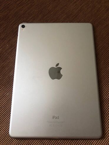 zashchitnye plenki dlya planshetov apple ipad air 2: Планшет, Apple, 9" - 10", Wi-Fi, Б/у, цвет - Серый
