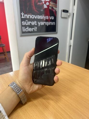 Apple iPhone: IPhone 14 Pro, Qara, Face ID