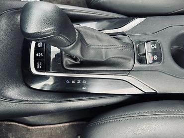 byd e1: Toyota Levin: 2021 г., 1.8 л, Вариатор, Гибрид, Седан — 8
