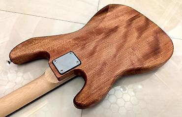 pull: Precision Bass ручной сборки (не серийка) | новый инструмент JAR — 2