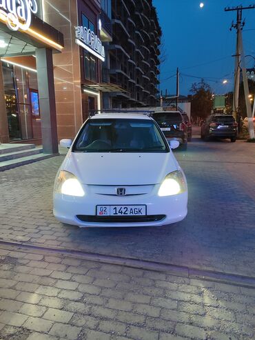 продажа авто в бишкеке срочно: Honda Civic: 2003 г., 1.5 л, Автомат, Бензин, Хэтчбэк