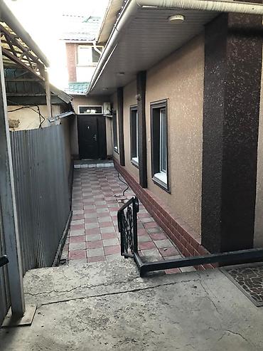 Продажа коттеджей и домов: 🏡 Продается 2-этажный дом с большим участком — Кызыл-Аскер, ул — 6