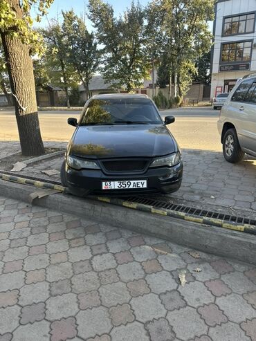 Daewoo: Daewoo Nexia: 2010 г., 1.5 л, Механика, Бензин, Седан