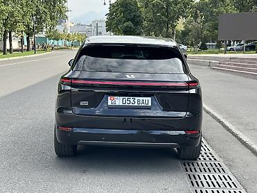 lada 06: Lixiang L7: 2025 г., Гибрид — 8
