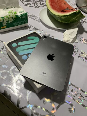 я ищу телевизор бу: IPhone 16e 🍏, Б/у, 256 ГБ, Коробка