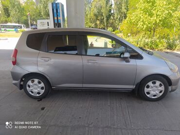 Honda: Honda Fit: 2002 г., 1.5 л, Вариатор, Бензин, Хэтчбэк