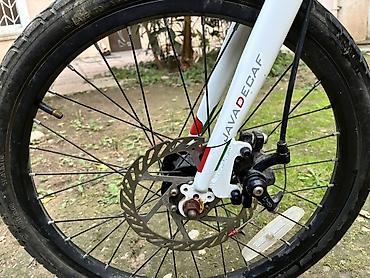 sag velosiped: İtaliyanın şəhər üçün velosipedi, məhşur Java brendi. Bu velosipedi — 6