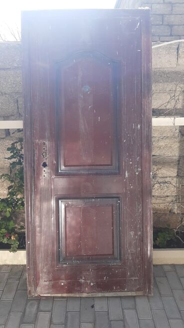 demir qapilar qiymetleri: Железо Входная дверь