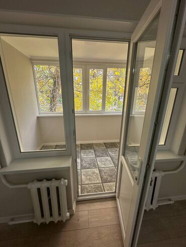 сколько стоят однокомнатные квартиры в бишкеке: 1 бөлмө, 32 кв. м, 104-серия, 1 кабат