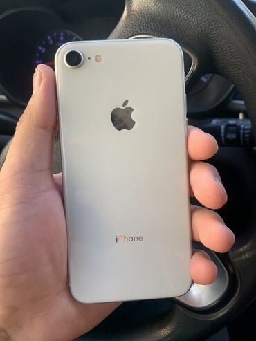 Apple iPhone: IPhone 8, Б/у, 64 ГБ, Белый, 100 %