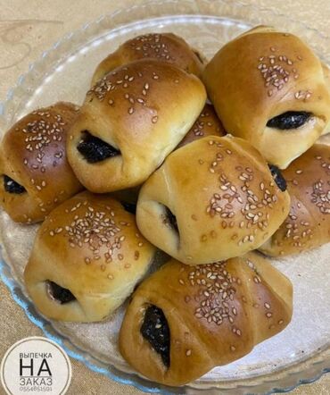 Выпечка, хлебобулочные изделия: Санза 1 шт Булочки 1 кг в одном килограмме 24 шт Пирог 2,5 кг 1300 — 3